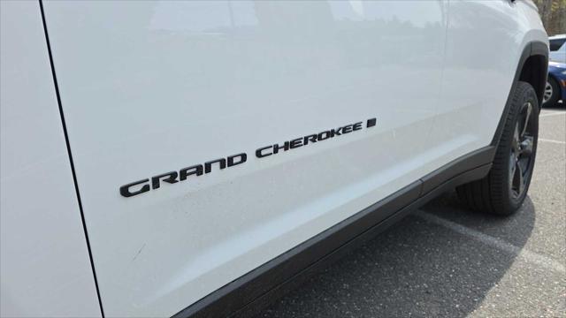 new 2025 Jeep Grand Cherokee car, priced at $47,922