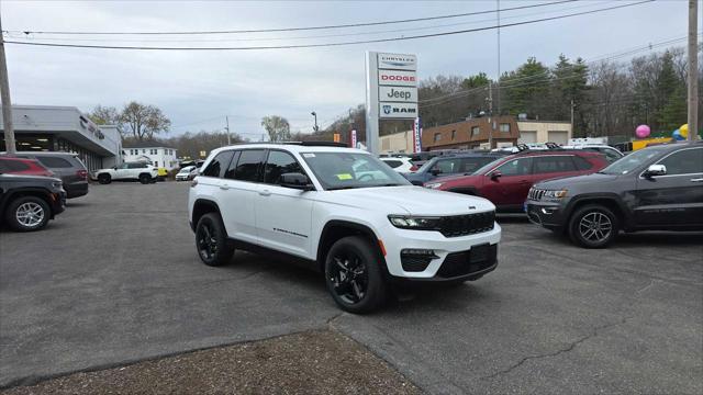 new 2025 Jeep Grand Cherokee car, priced at $47,922