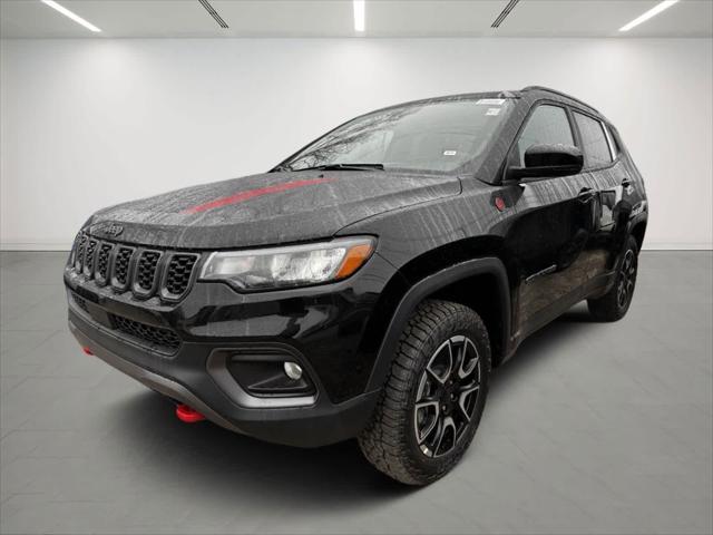 new 2024 Jeep Compass car, priced at $39,055