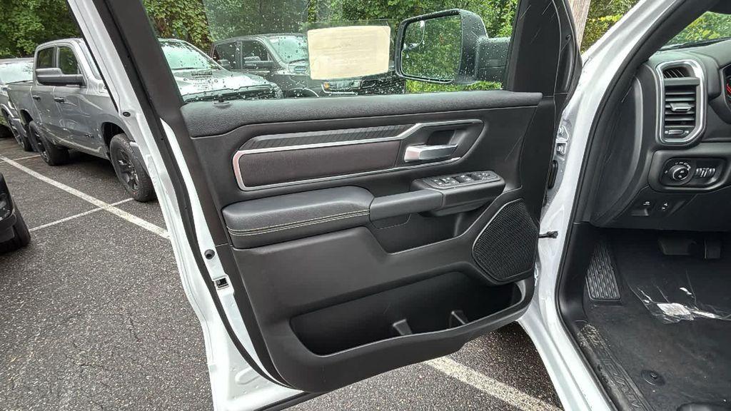 new 2025 Ram 1500 car, priced at $54,302