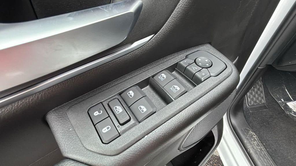 new 2025 Ram 1500 car, priced at $54,302