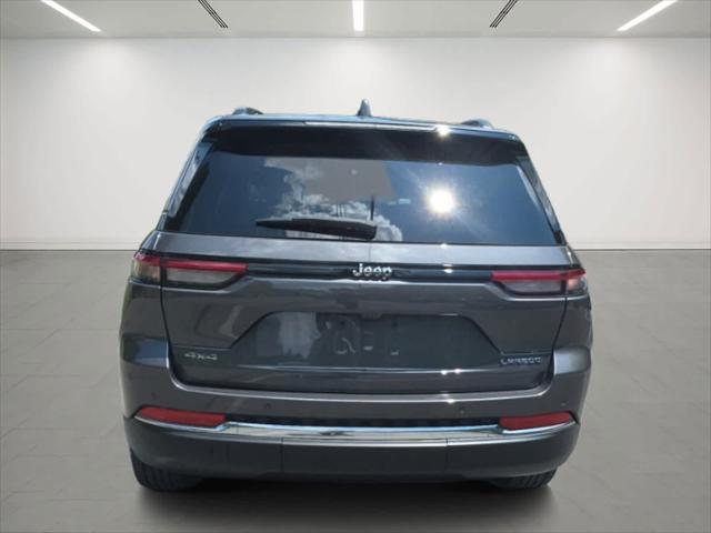 used 2022 Jeep Grand Cherokee car, priced at $31,559