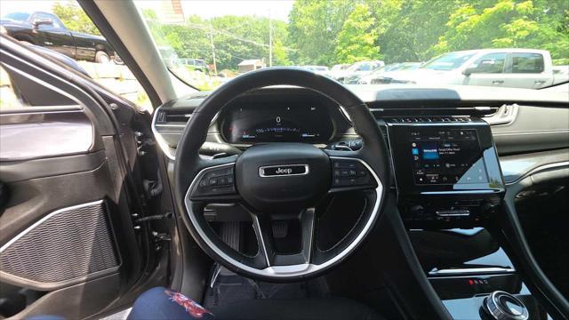 used 2022 Jeep Grand Cherokee car, priced at $31,559
