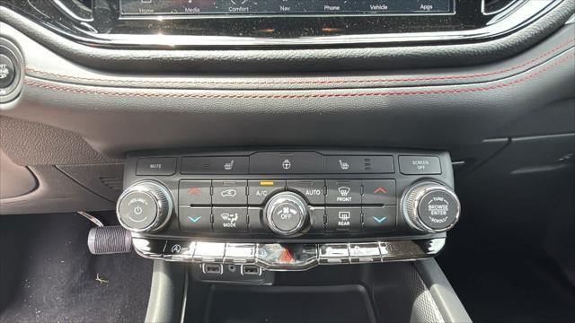 new 2025 Dodge Durango car, priced at $42,985