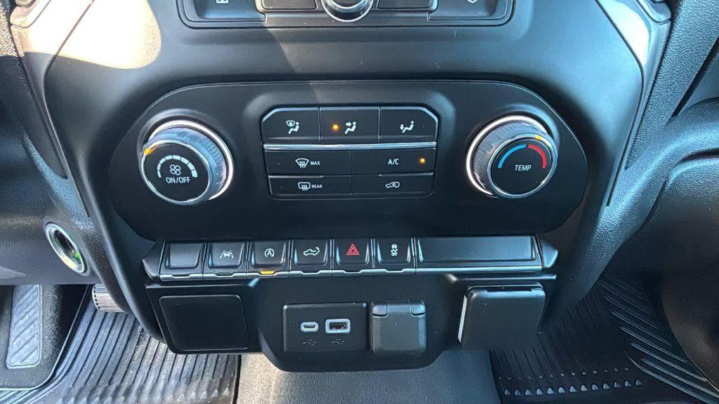 used 2022 Chevrolet Silverado 1500 car, priced at $29,977