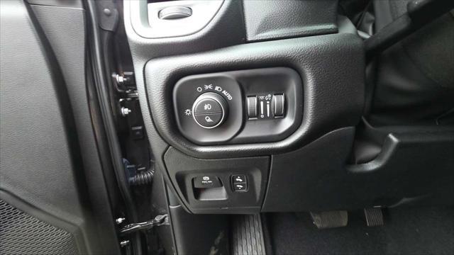 new 2025 Ram 1500 car, priced at $60,800