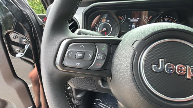 new 2025 Jeep Wrangler car, priced at $43,130