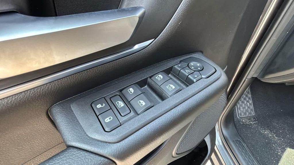 new 2025 Ram 1500 car, priced at $55,256