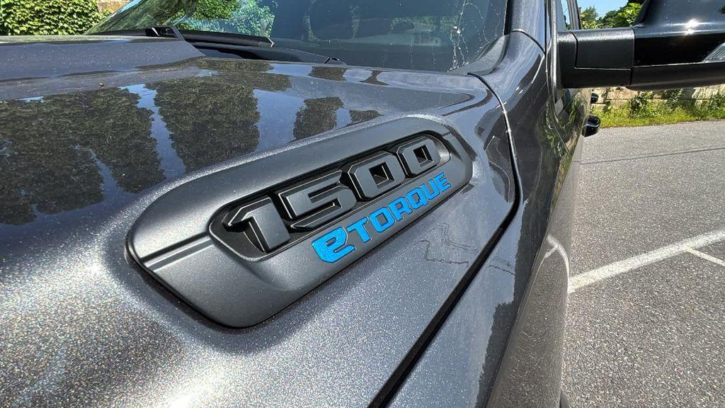 new 2025 Ram 1500 car, priced at $55,256