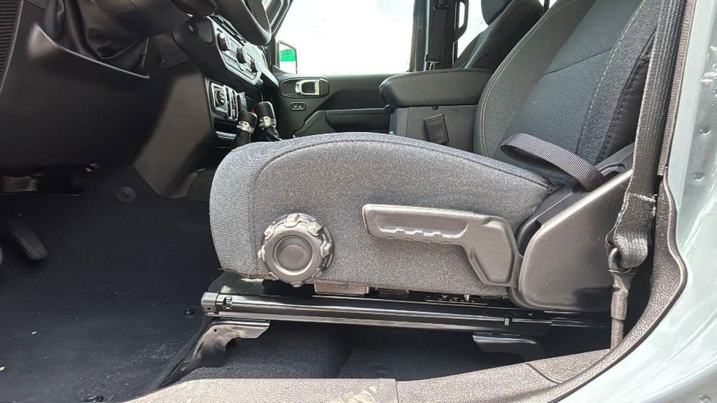 new 2025 Jeep Wrangler car, priced at $49,010
