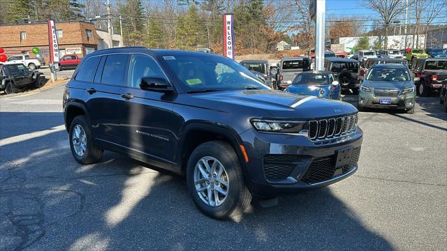 new 2025 Jeep Grand Cherokee car, priced at $42,082