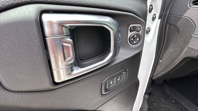 new 2025 Jeep Wrangler car, priced at $53,125