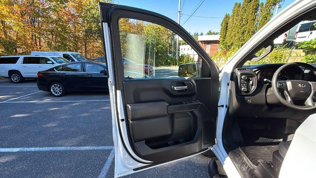 used 2022 Chevrolet Silverado 1500 car, priced at $31,177