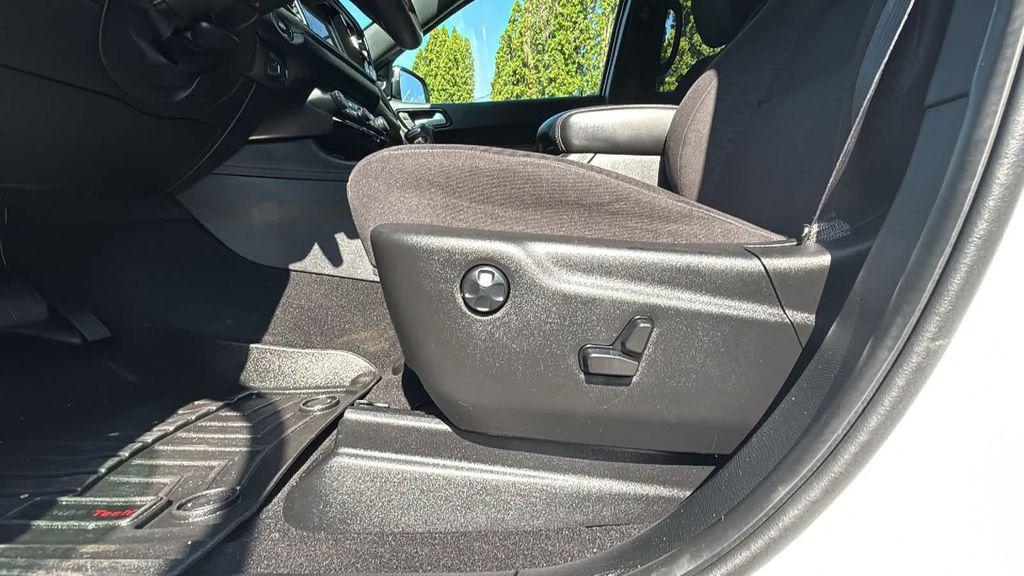 used 2023 Dodge Durango car, priced at $27,877