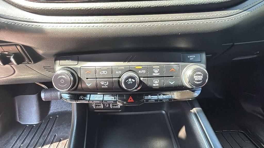 used 2023 Dodge Durango car, priced at $27,877
