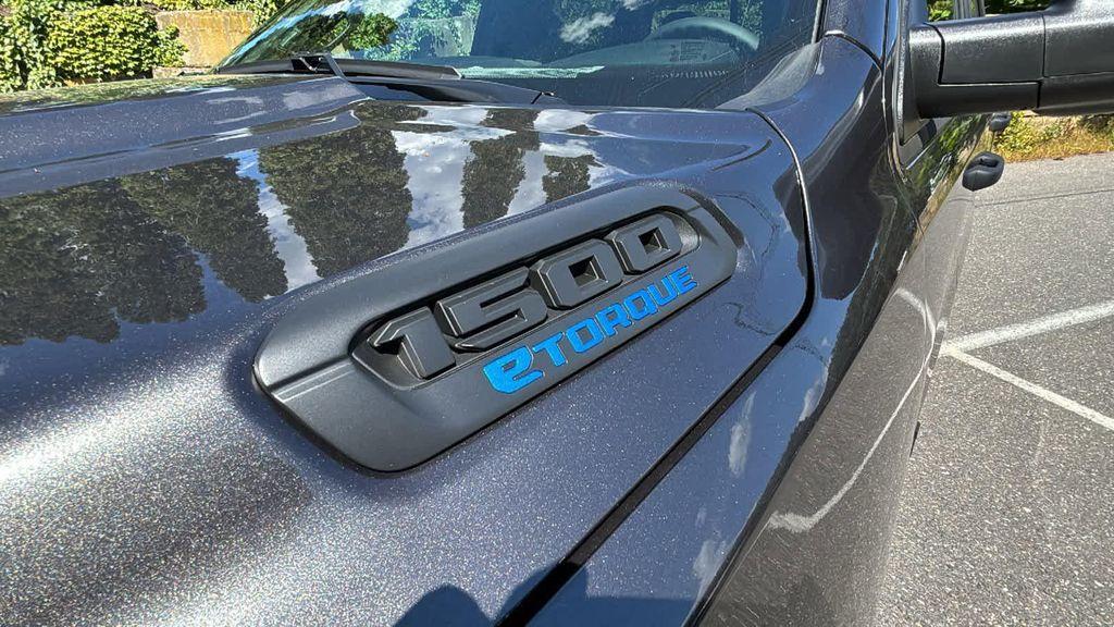 new 2025 Ram 1500 car, priced at $48,690