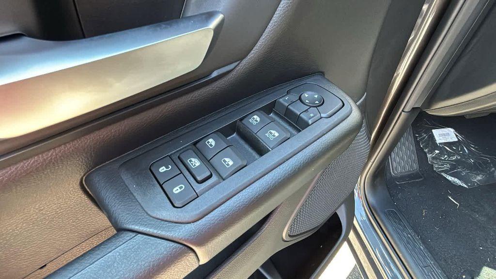 new 2025 Ram 1500 car, priced at $48,690