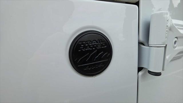 used 2021 Jeep Gladiator car, priced at $34,879