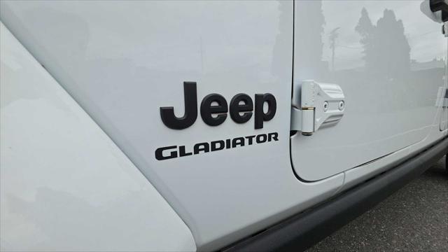 used 2021 Jeep Gladiator car, priced at $34,879