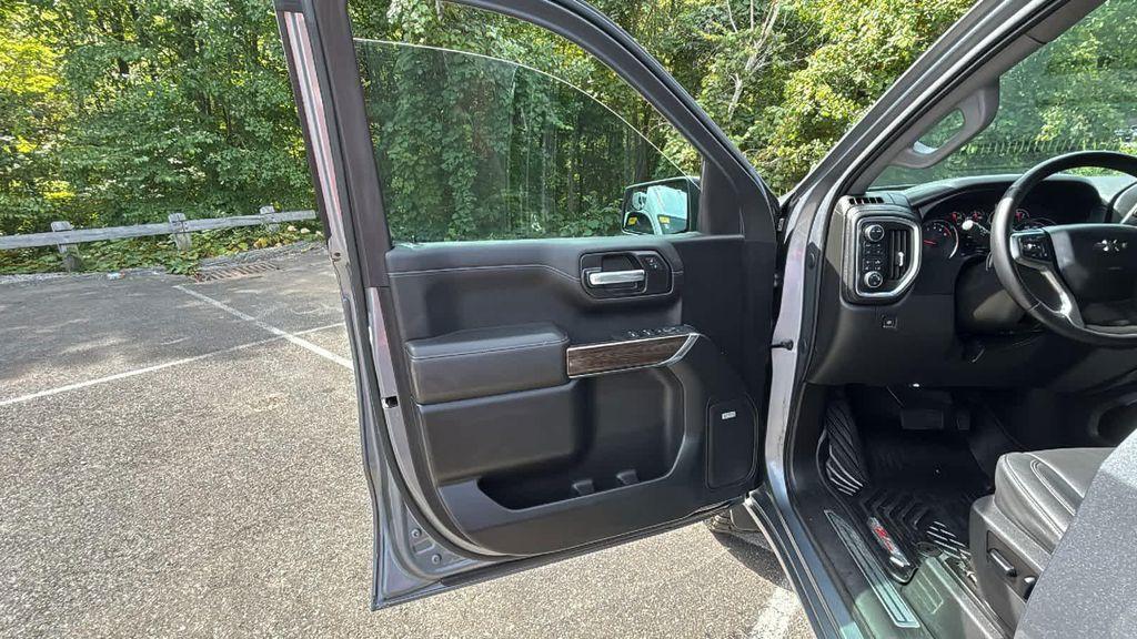 used 2021 Chevrolet Silverado 1500 car, priced at $39,977