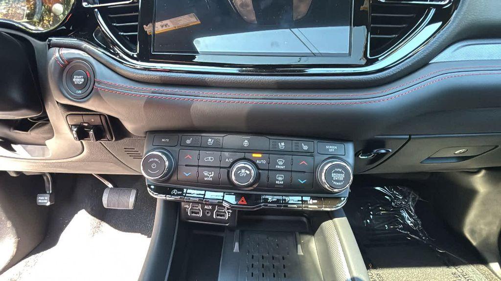 new 2026 Dodge Durango car, priced at $49,359