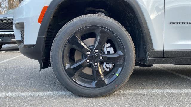 new 2025 Jeep Grand Cherokee L car, priced at $50,330