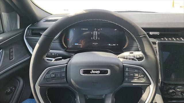 new 2025 Jeep Grand Cherokee car, priced at $49,722