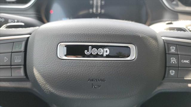 new 2025 Jeep Grand Cherokee car, priced at $49,722