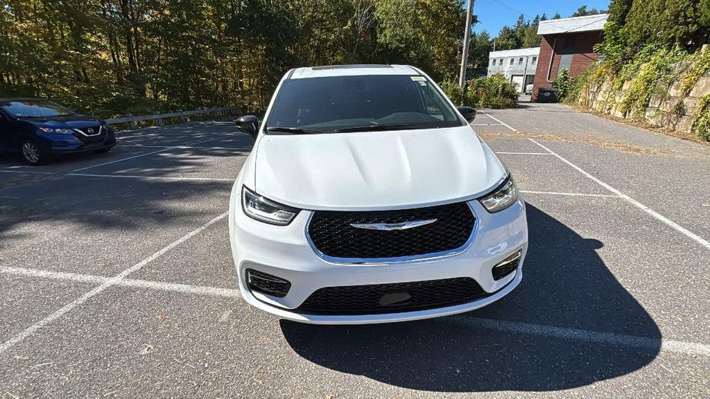 new 2026 Chrysler Pacifica car, priced at $50,804