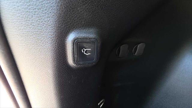used 2021 Jeep Cherokee car, priced at $24,453