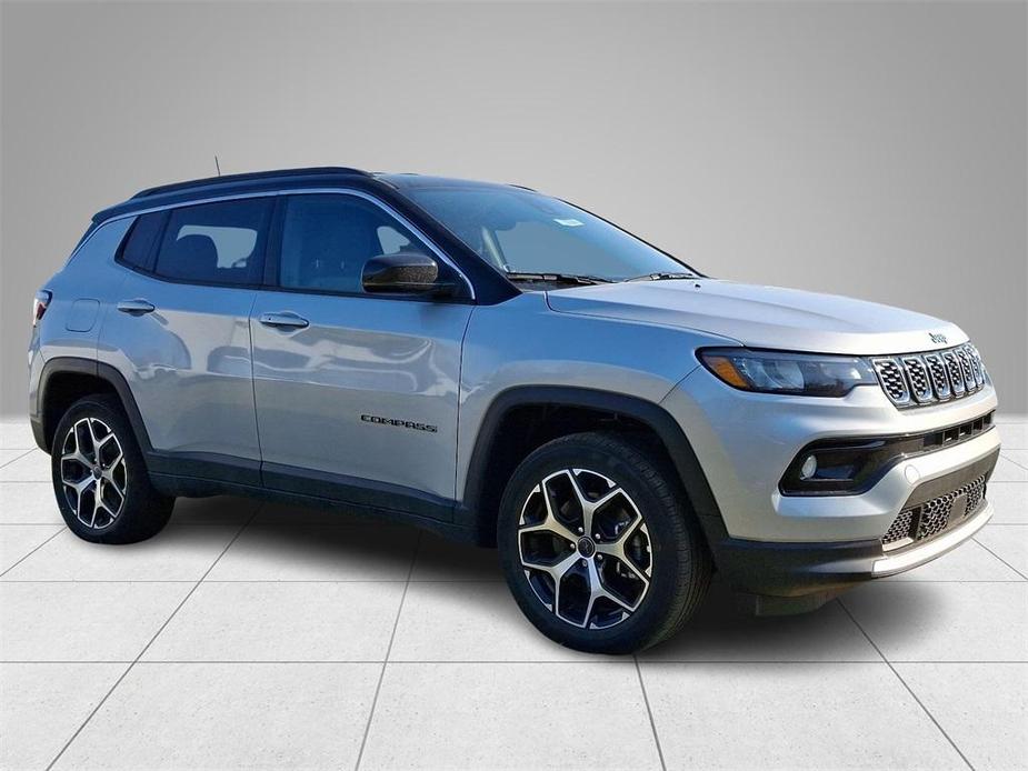 new 2025 Jeep Compass car, priced at $33,217