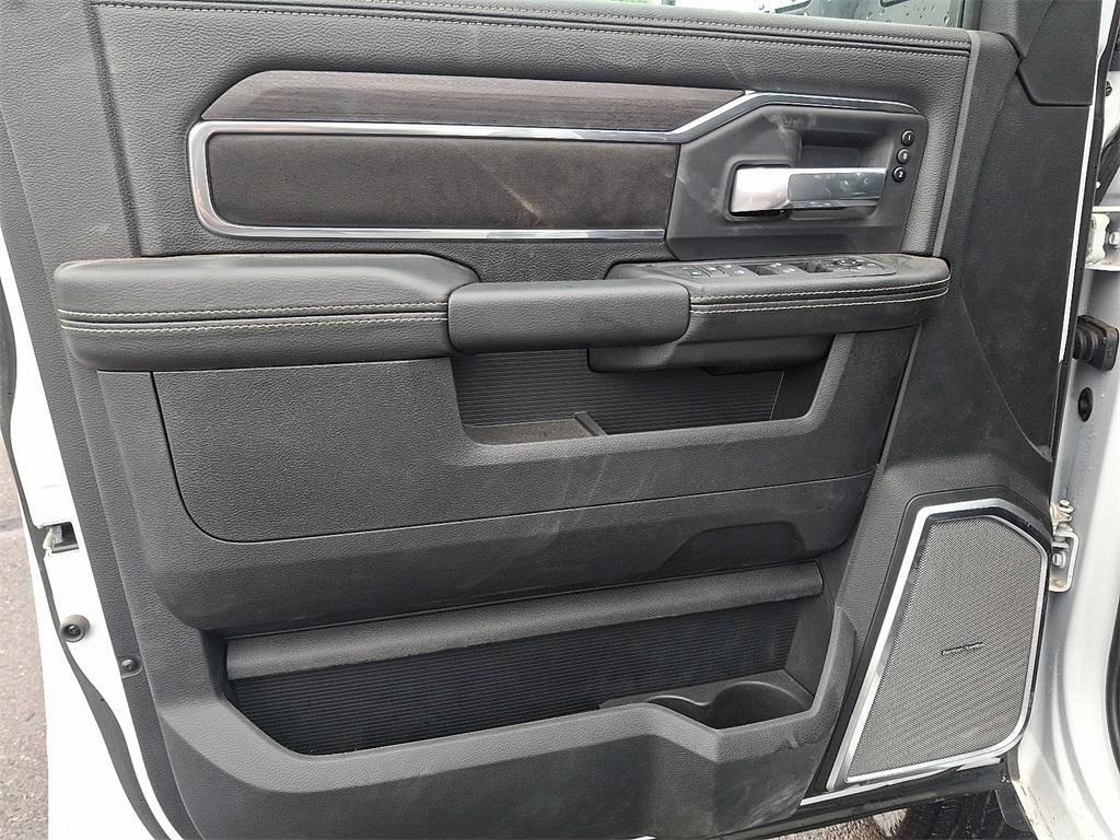 new 2025 Ram 3500 car, priced at $93,715