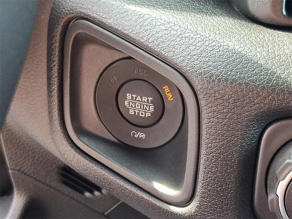 new 2025 Jeep Gladiator car, priced at $51,403