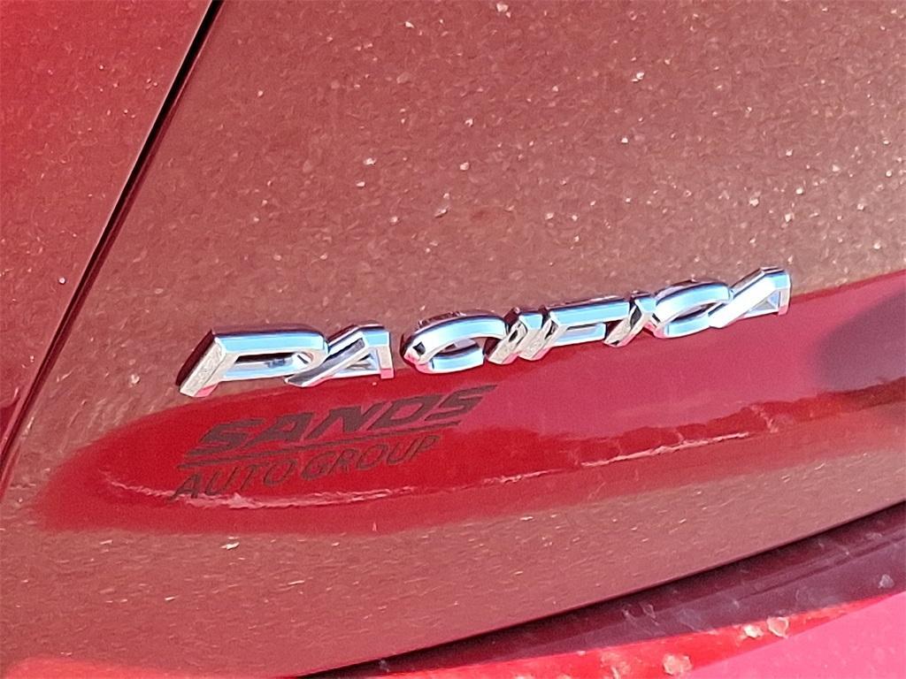 new 2025 Chrysler Pacifica car, priced at $48,143