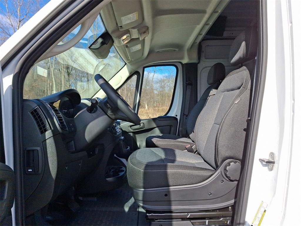 new 2024 Ram ProMaster 2500 car, priced at $40,481