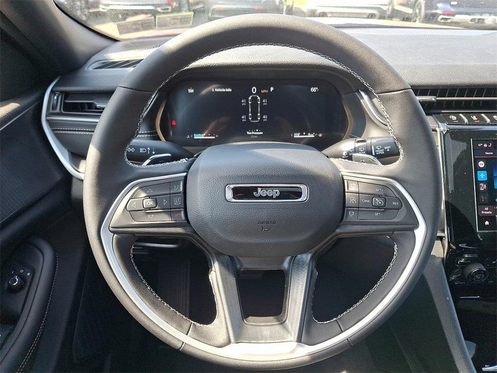new 2025 Jeep Grand Cherokee L car, priced at $44,424