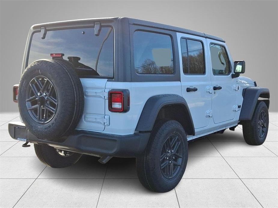 new 2025 Jeep Wrangler car, priced at $44,221