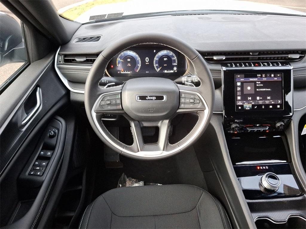 new 2025 Jeep Grand Cherokee car, priced at $36,398