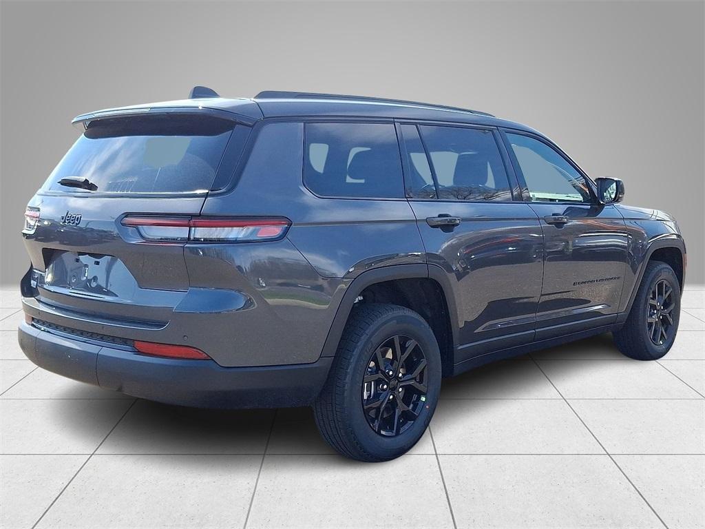 new 2025 Jeep Grand Cherokee L car, priced at $46,322