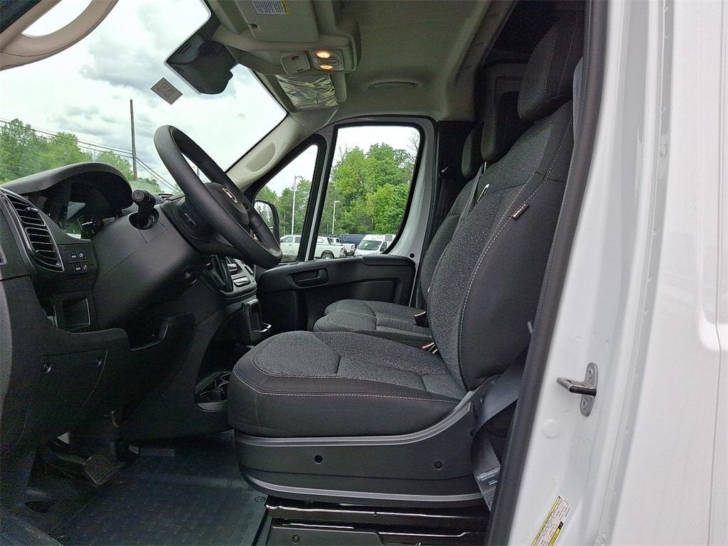 new 2025 Ram ProMaster 2500 car, priced at $51,392