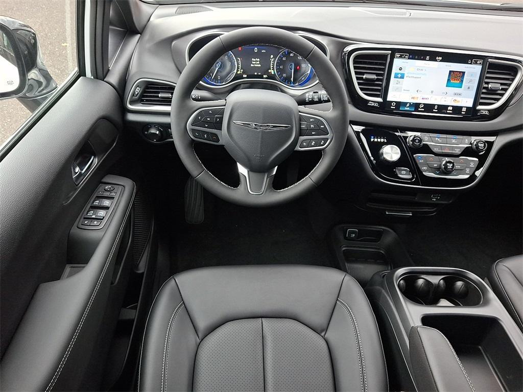 new 2026 Chrysler Voyager car