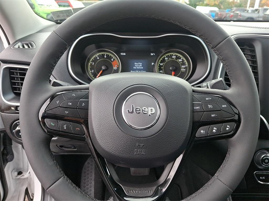 used 2023 Jeep Cherokee car, priced at $24,883