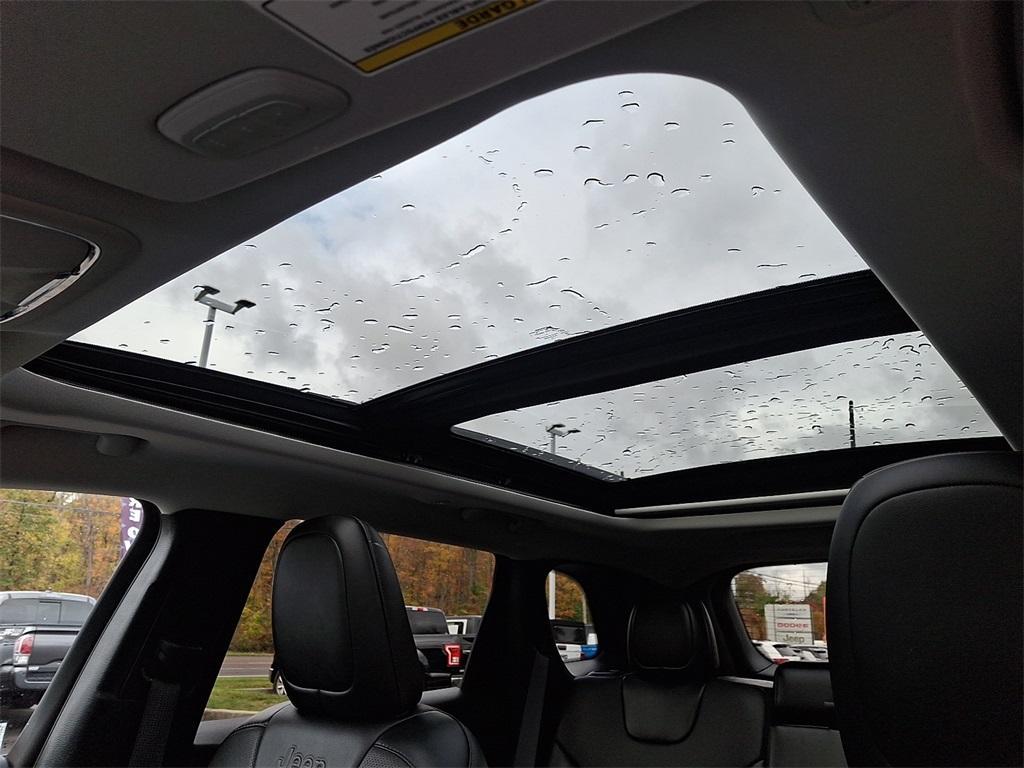 used 2023 Jeep Cherokee car, priced at $24,883