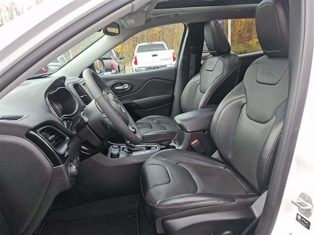 used 2023 Jeep Cherokee car, priced at $24,883