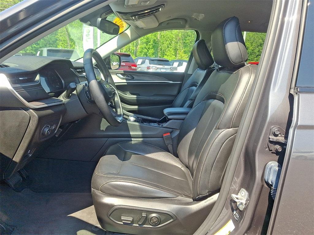 used 2022 Jeep Grand Cherokee L car, priced at $32,942
