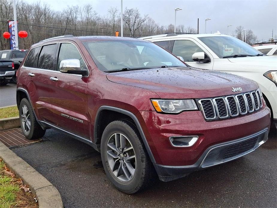 used 2017 Jeep Grand Cherokee car, priced at $15,784