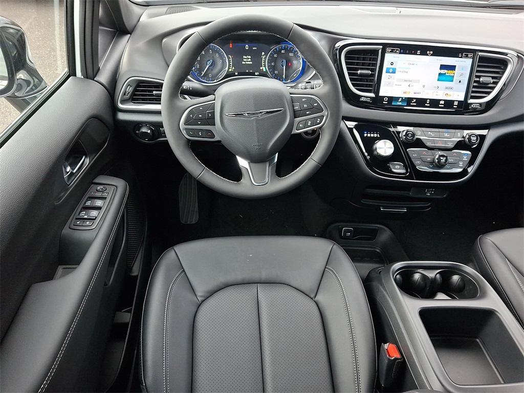 new 2026 Chrysler Voyager car