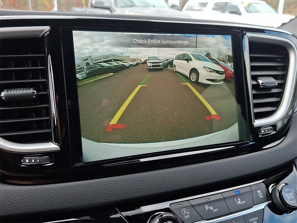 new 2026 Chrysler Voyager car