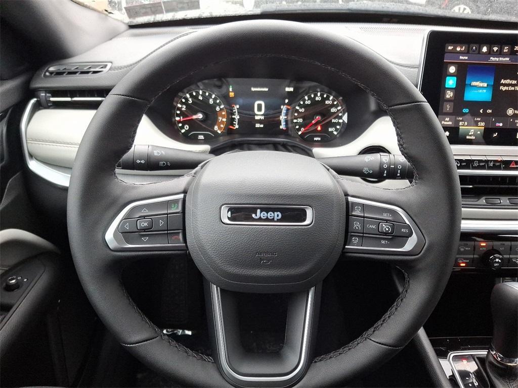 new 2025 Jeep Compass car, priced at $30,711