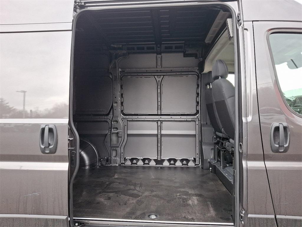 new 2025 Ram ProMaster 2500 car, priced at $48,989